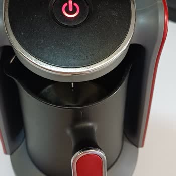 Kahve Makinesi Isınmıyor Ve Çözüm Bulunamıyor