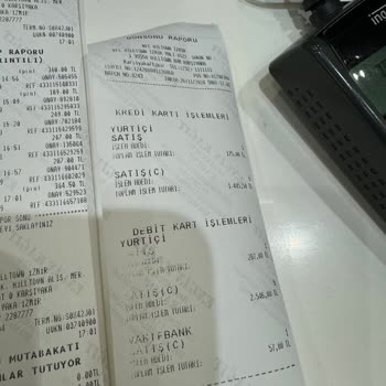 KFC'de Yanlış Çekim Ve Kaba Davranış