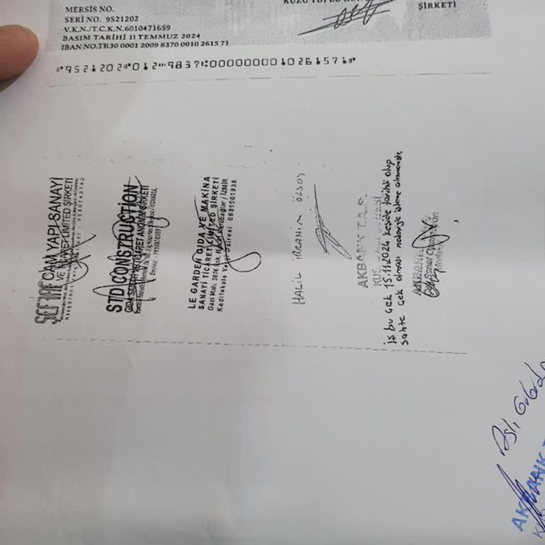 Akbank'ta Sahte Çek Sorunu: Güven Sarsan Deneyim