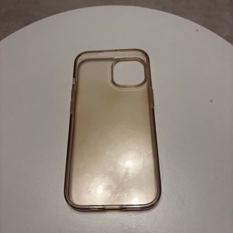 Spigen İphone 15 Kılıfı Renk Solması Sorunu