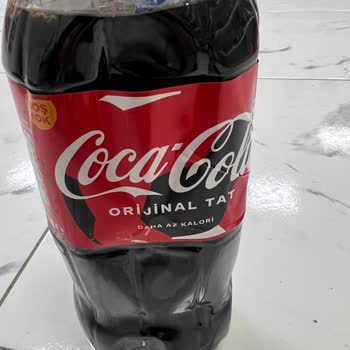 Coca-Cola Ürününde Fabrika Kaynaklı Sorun