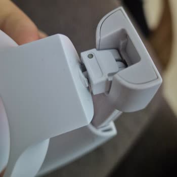 JBL 720bt Kulaklığım Kulağımdayken Aniden Kırıldı: Yurt Dışı Alışverişimin Sorunları