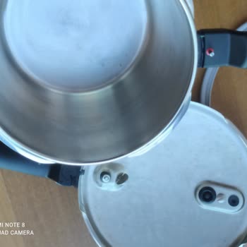 Fissler Düdüklü Tencerede İlk Kullanımda Renk Değişimi Ve Hayal Kırıklığı