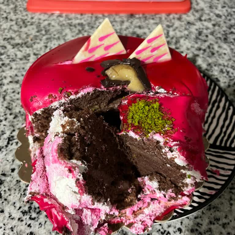 Bozuk Pasta Deneyimi: Anka Gros'tan Aldığımız Ürün Sağlığımızı Tehdit Etti