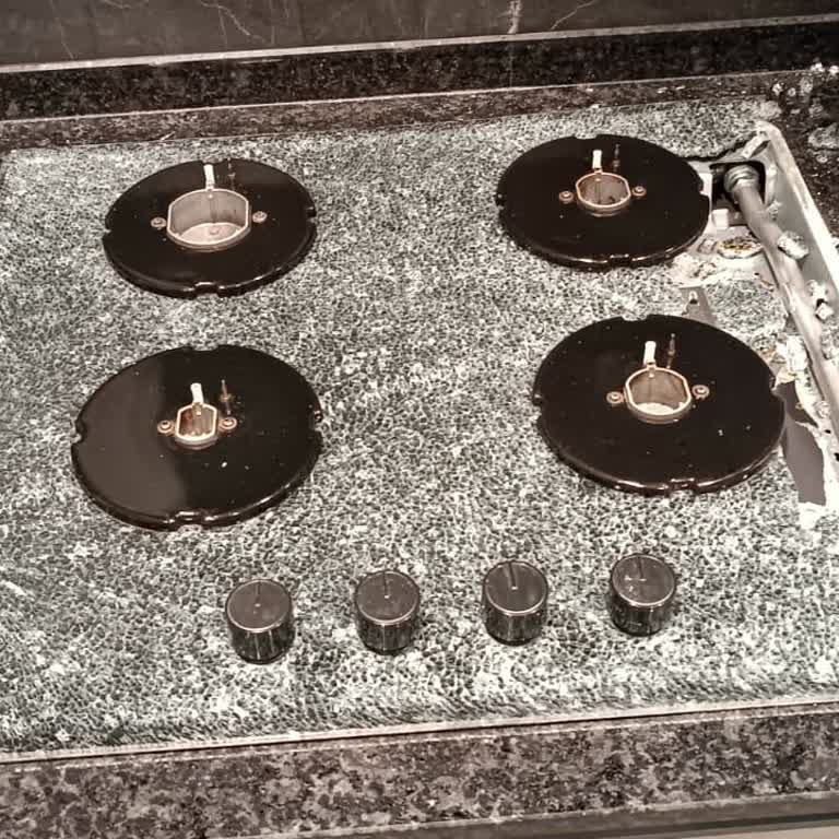 Franke Ocak Camı Patladı: Güvenlik Ve Kalite Hayal Kırıklığı