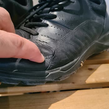Ecco Türkiye'nin Garanti Kapsamındaki Ürün Hatasını Reddetmesi