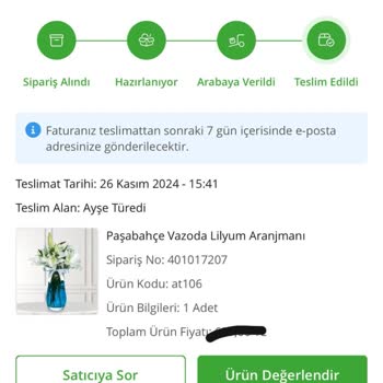 Ezilmiş Çiçekler Ve Yetersiz Hizmet