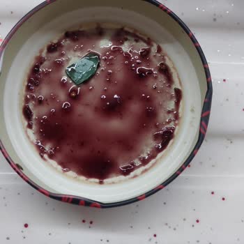 Bebek Reçelinde Cam Parçası Şoku