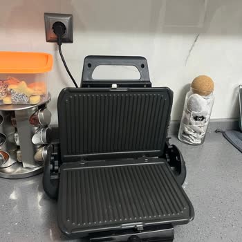 Karaca Tost Makinesi: Çeyiz Hayal Kırıklığı