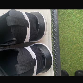 1.5 Ayda Yırtılan Ayakkabıya Kullanıcı Hatası Yanıtı: Nike Mağazasından Hayal Kırıklığı