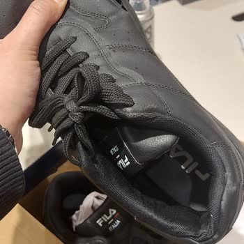 Fila Ayakkabıda Erken Açılma Sorunu