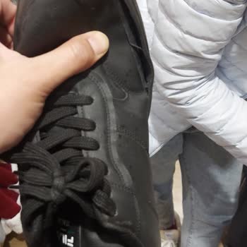 Fila Ayakkabıda Erken Açılma Sorunu