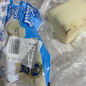 İçim Kaşar Peynirinde Yabancı Cisim Şoku