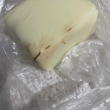 İçim Kaşar Peynirinde Yabancı Cisim Şoku