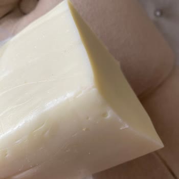 İçim Kaşar Peynirinde Yabancı Cisim Şoku