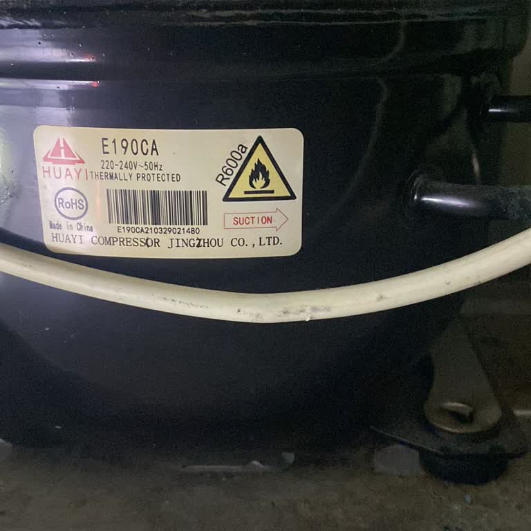 Vestel Used Non-Original Parts in My Refrigerator Repair and Ignored My Complaints