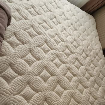 Bambi Yatak Çökmesi: Bel Ağrısı Ve İlgisizlik