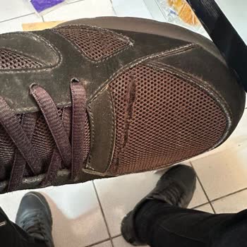 Skechers Ayakkabılarda Sürekli Yaşanan Sorunlar
