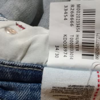 Mavi Jeans Kot Pantolonların Hızlı Deformasyonu