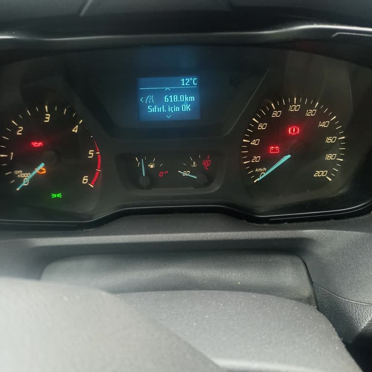 Ford Araçlarda Far Anahtarı Sorunu