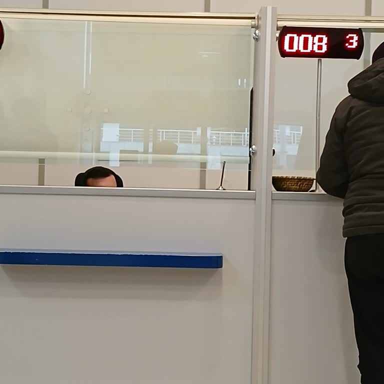 İGDAŞ Merkezde İlgisizlik Ve Müşteri Mağduriyeti