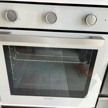 Arçelik Fırında Alt Rezistans Sorunu Pişirme Deneyimini Mahvetti