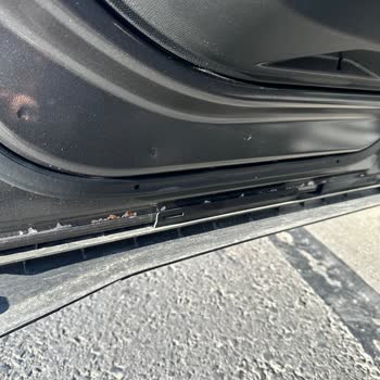 Citroen C4'te Paslanma Sorunu Ve Yetersiz Çözüm Teklifi