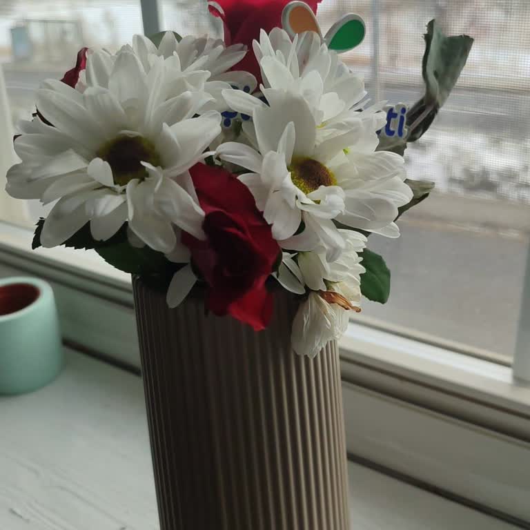 Çiçek Sepeti'nden Hayal Kırıklığı: Solmuş Çiçekler