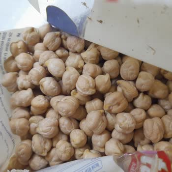 Tat Bakliyat Nohut Paketinde Kurtçuk Şoku