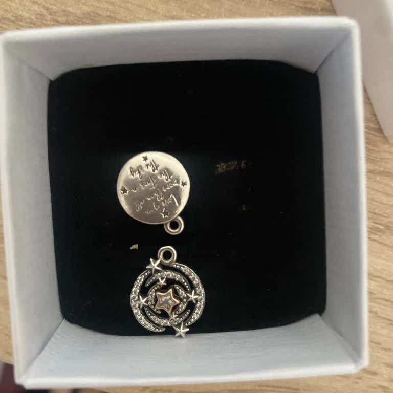 Pandora'nın Charm Ürünleri Ve Yetersiz Müşteri Hizmetleri