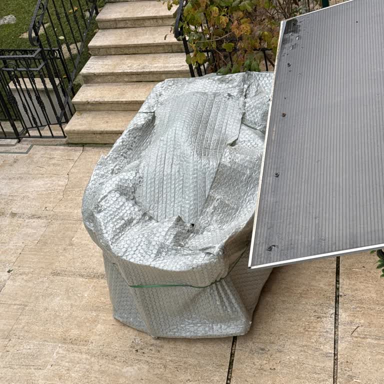 Koçtaş liefert Gartenmöbel unmontiert: Regen beschädigt Ware durch mangelhafte Verpackung