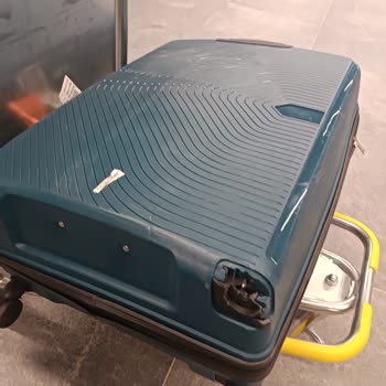 Hasarlı Bagaj Ve Yetersiz Müşteri Hizmetleri