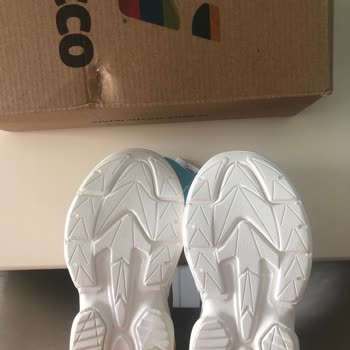 Vicco Yanlış Numara Ayakkabı Gönderimi