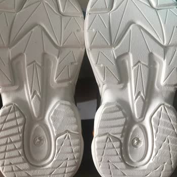 Vicco Yanlış Numara Ayakkabı Gönderimi