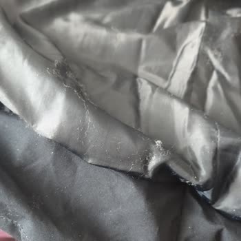 Elyaf Sorunu Yaşatan Mont