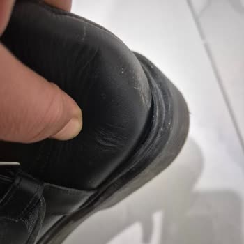 Desa Deri Botlarında Kalitesizlik Ve Müşteri Hizmetleri Sorunu