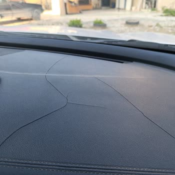 Kia Sportage Torpido Çatlağı: Kronik Sorun