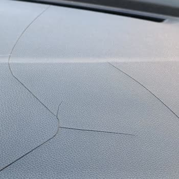 Kia Sportage Torpido Çatlağı: Kronik Sorun