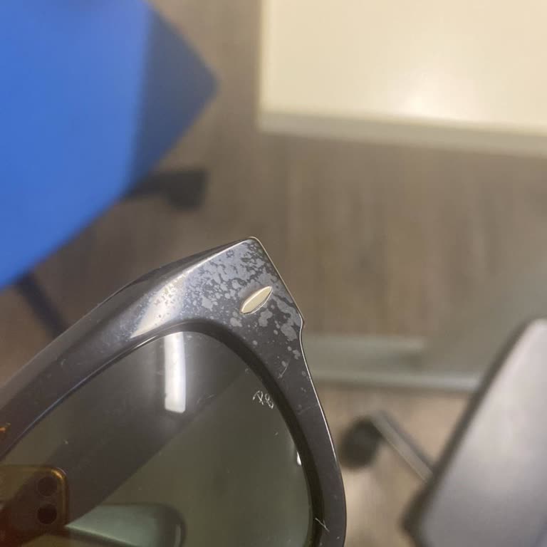 Ray-Ban Очки: Проблема с Отказом в Гарантии