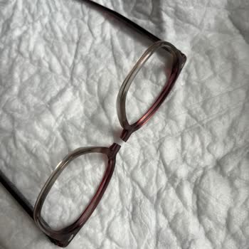 Ray-Ban: Очки сломались при чистке