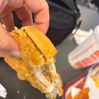 Popeyes XL Menü Hayal Kırıklığı: Tavuk Boyutu Sorunu