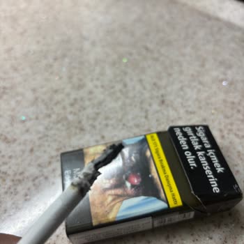 Marlboro Edge Blue'da Beklenmedik Yabancı Madde