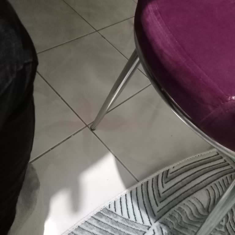 Kilim Mobilya'dan Aldığım Sandalye Ve Masa Takımı Sorunu