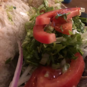 Eksik Döner Ve Bayat Lahmacun Şikayeti