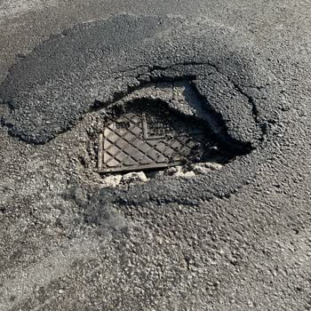 Yol Çukurundan Kaynaklanan Lastik Hasarı