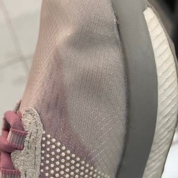 Hatalı Ayakkabı Ve Çözüm Sunmayan Firma