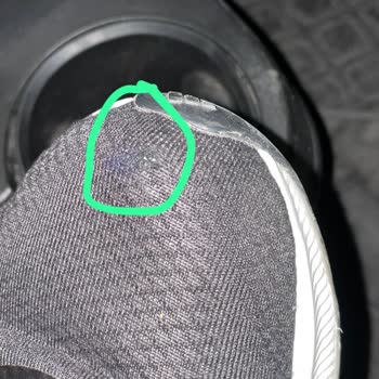 Aidas Ayakkabılarında Aşınma Ve Delik Sorunu