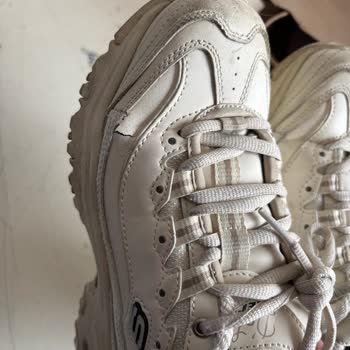 Skechers D'Lites From SuperStep Tore Within 6 Months, Warranty Denied