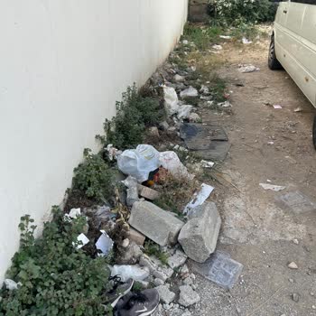 Mersin Toroslar Belediyesi: İlgisizlik Ve Temizlik Sorunları