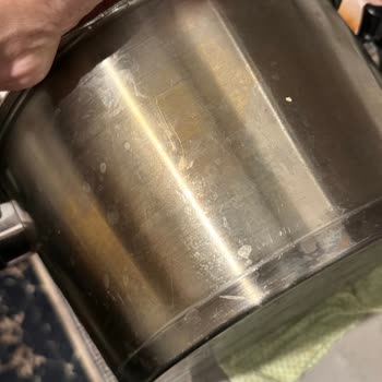 Anneler Günü Hediyesi Hayal Kırıklığı: Fissler Düdüklü Tencere Sorunu